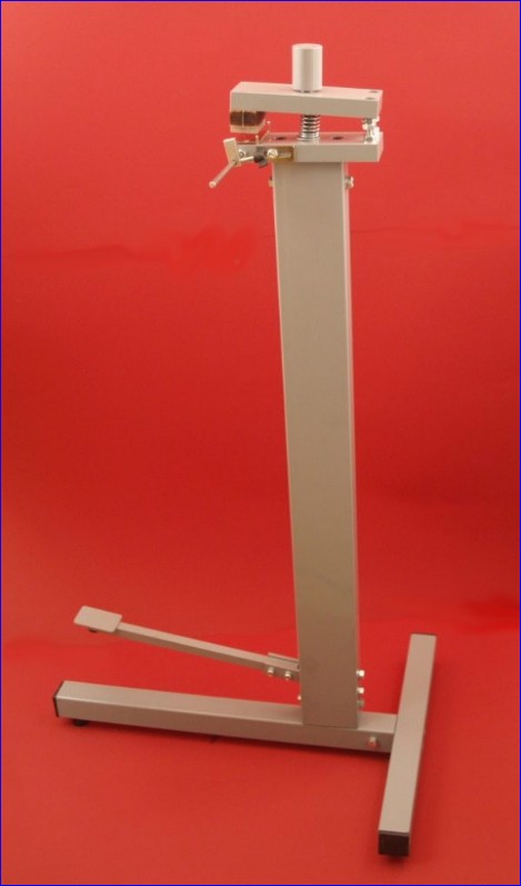 Paperfox MPE-2 lábpedálos lyukkasztó
